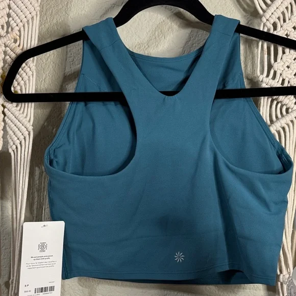 Athleta Conscious Crop
D-DD, Borealis Green - Picture 5 of 8